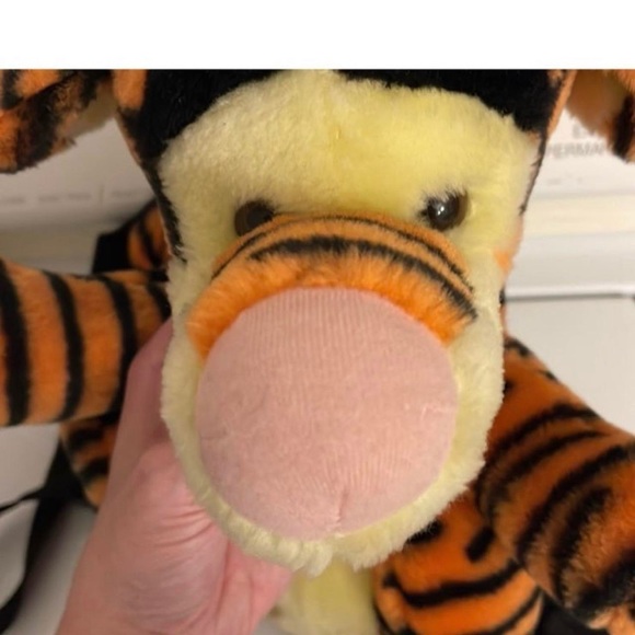 Tigger Backpack - Picture 7 of 9